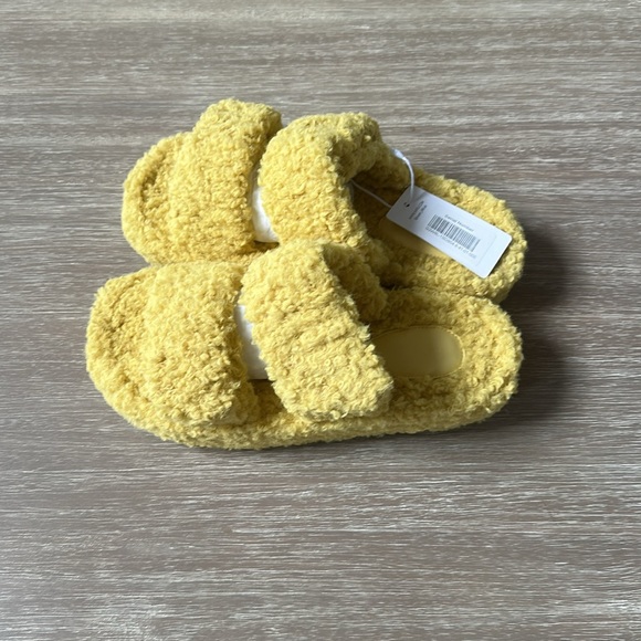 JW PEI Women's Lexi Platform Sandal yellow size 10.5 New in box‎ - Picture 6 of 11